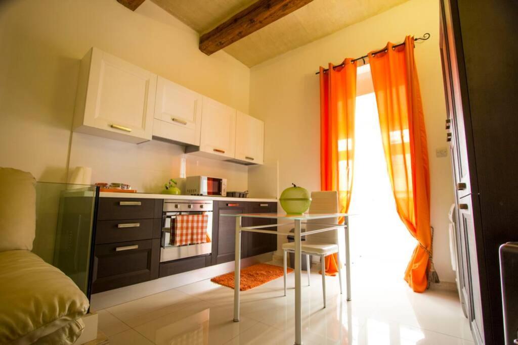 Valletta-Central Duplex Maisonette ภายนอก รูปภาพ