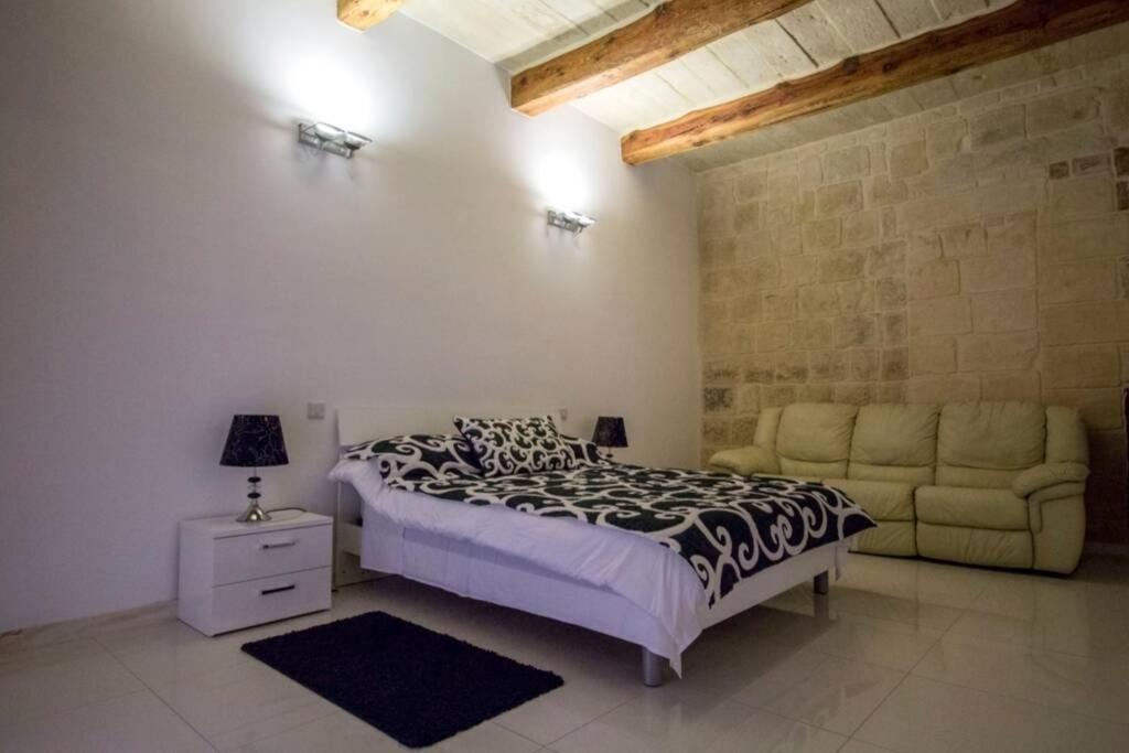 Valletta-Central Duplex Maisonette ภายนอก รูปภาพ
